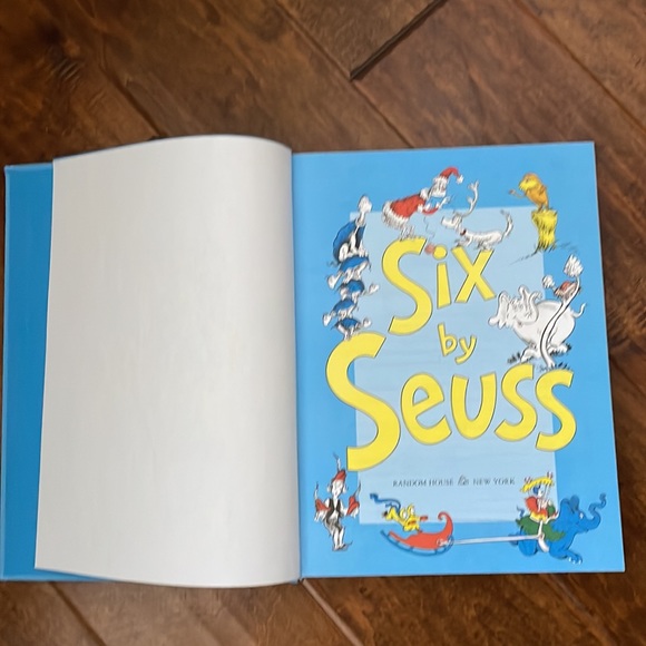 Six by Seuss: A Treasury of Dr. Seuss Classics - Picture 4 of 12